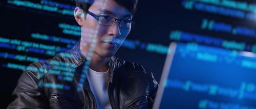 opérateur analyste